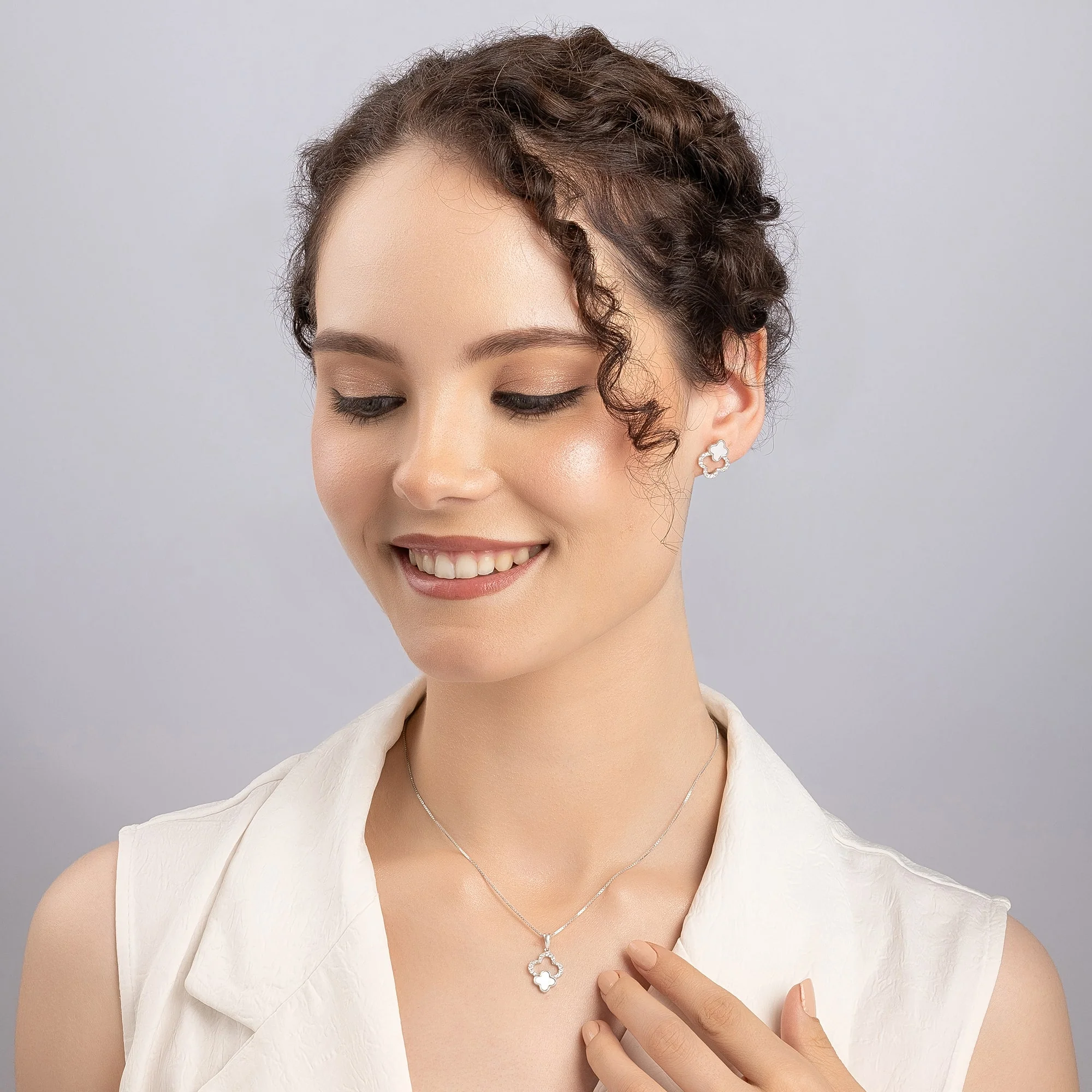 Zircon Bloom Pendant Set - Image 4